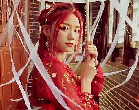 刀小刀自曝上学时没人追,看到早年"学生照",我好像