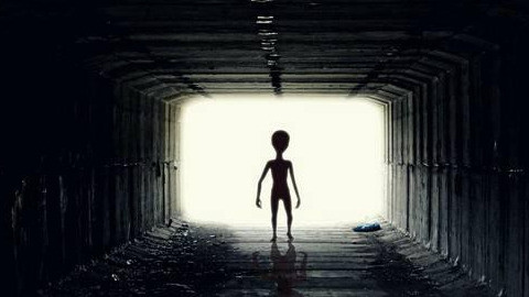 外星文明|霍金曾经再三警告，不要主动联系外星文明，原因究竟是什么？