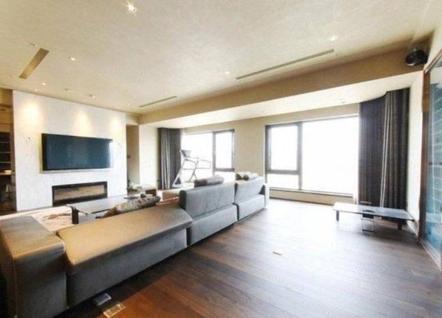 大s|太过奢华！大S上亿台币前豪宅曝光，五月份卖出，被猜为老公救急