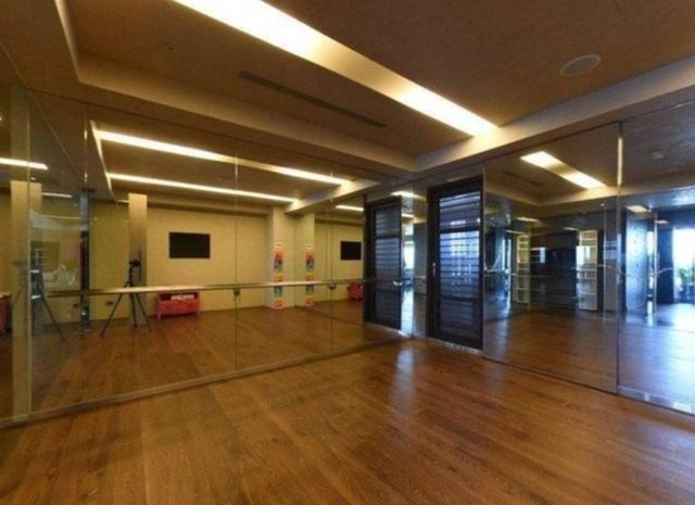 大s|太过奢华！大S上亿台币前豪宅曝光，五月份卖出，被猜为老公救急