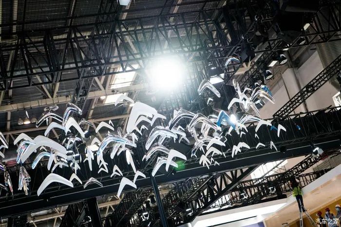 车展|2020北京车展探馆报道！热门新车抢先看