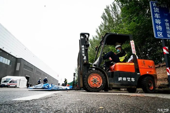 车展|2020北京车展探馆报道！热门新车抢先看