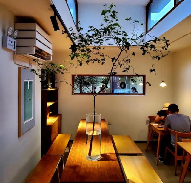 北北|北京最宝藏的一条胡同，被乐队的夏天带火，比南锣鼓巷好玩多了！