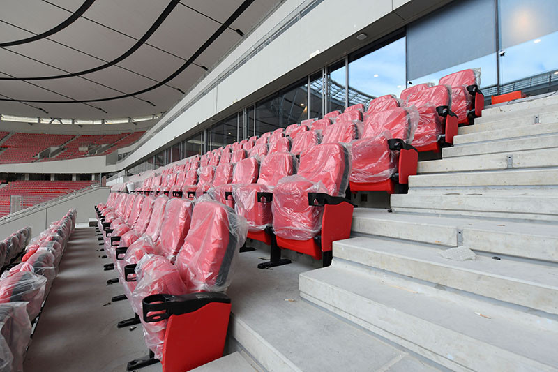 s10赛事临近白瓷碗浦东足球场本月底完成交付