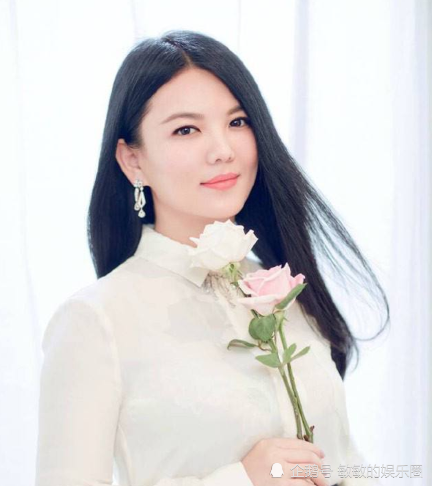 李湘|李湘自曝北京房产数不清，难怪王岳伦从大导演变“家庭妇男”，甘愿包揽家务