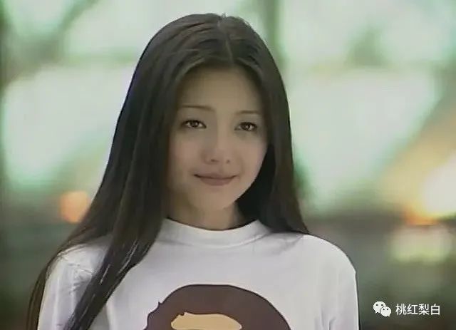 大s|6000万低价卖豪宅的大S，还有当年京城名少老婆的阔气吗？