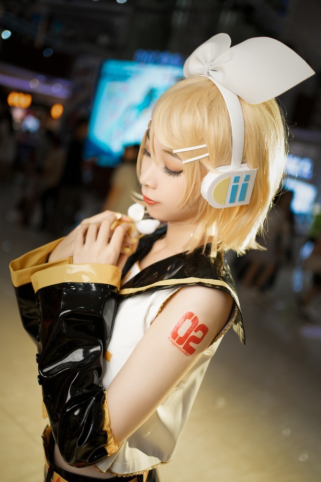 镜音双子 漫展场照cosplay_腾讯新闻