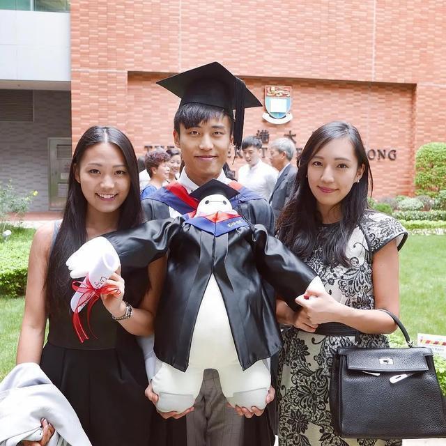 霍英东|霍英东二房孙女晒孕肚宣布喜讯，曾挺巨肚和霍启刚一起送霍老太出殡