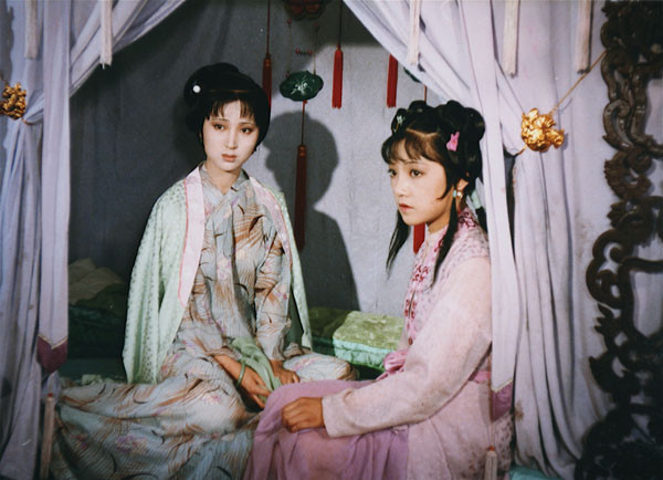 林黛玉|红楼梦第45回，你细细品味，那是宝黛钗三人的精彩华章