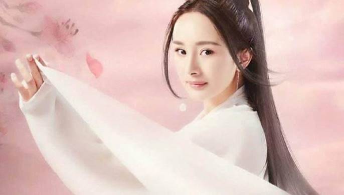 杨幂|杨幂的时代即将来临，同时官宣4部剧，每一部合作的都是当红男神