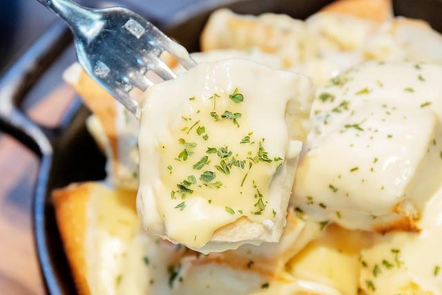 老厨子教你做蓝纹起司酱当辣鸡翅蘸酱或沙拉酱都好吃