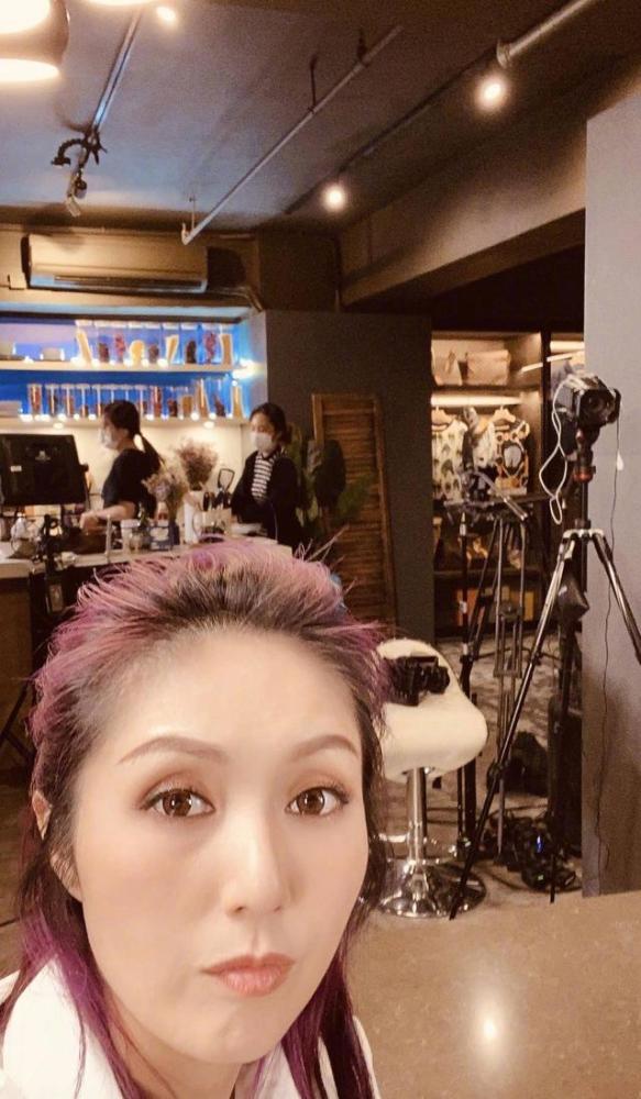 杨千嬅策划烹饪节目与谷祖琳互谈当妈妈的心酸