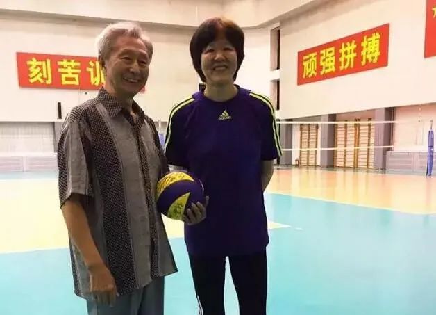 夺冠|集体回忆热泪盈眶！6大关键词＋8个彩蛋全面了解《夺冠》