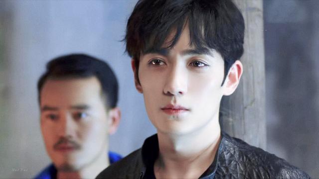 朱一龙|同一部剧走红后，朱一龙走向偶像派，白宇走向实力派