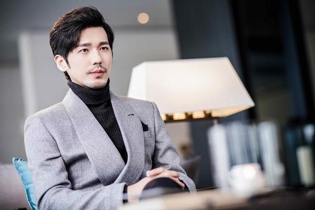 朱一龙|同一部剧走红后，朱一龙走向偶像派，白宇走向实力派