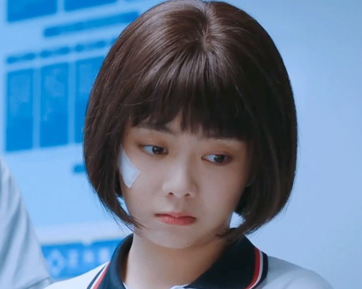 谭松韵|芒果台亲女儿已换人，零代表作却与谭松韵争排名，越来越没底线