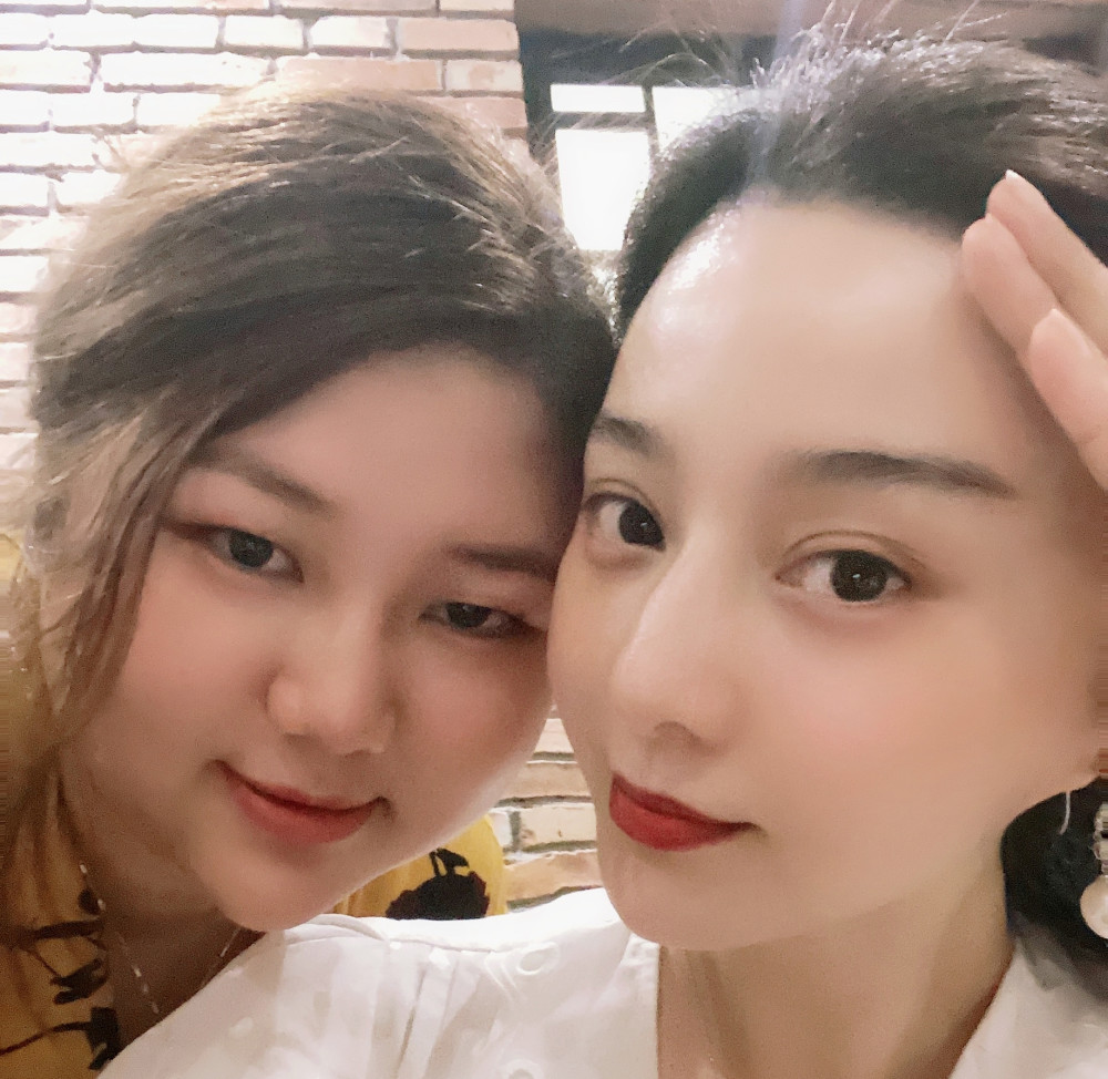 范冰冰|范冰冰晒热乎美照，罕见露出耳朵，耳垂形状好怪异