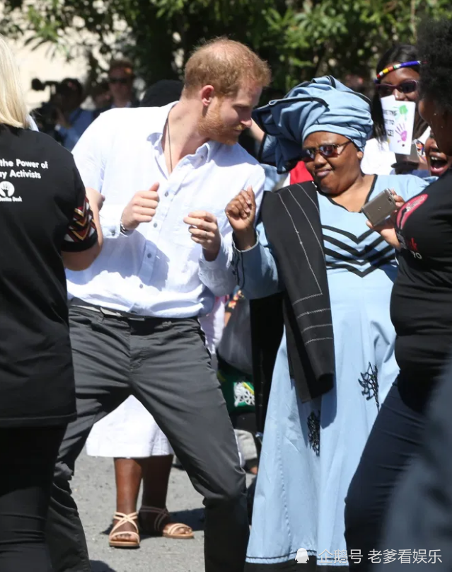 哈里王子|纳税人紧盯不放，哈里与梅根还清欠款后，再次面临一笔巨额账单