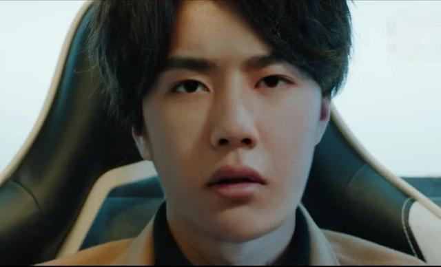 尔冬升|尔冬升批完小鲜肉转头大赞王一博张逸杰，遭网友讽刺看人下菜碟