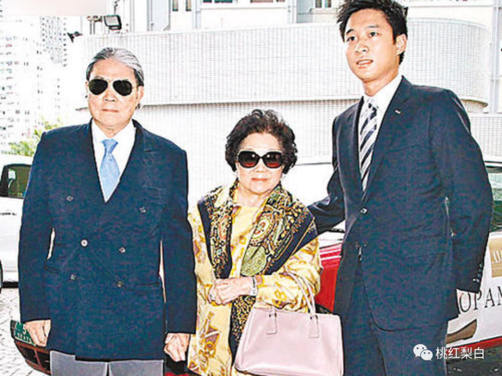 吕燕妮|全香港富豪原配太太里，凭啥她是命最好的那一个？