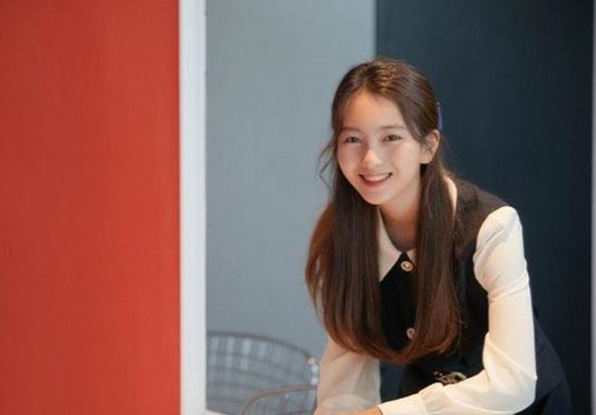 颜值|曾经全网为她哭瞎眼，如今带着一张惊艳众人的脸杀回来了