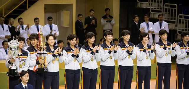 票房|首日票房仅5613万，巩俐新片让人失望至极，三颗星全给体育人