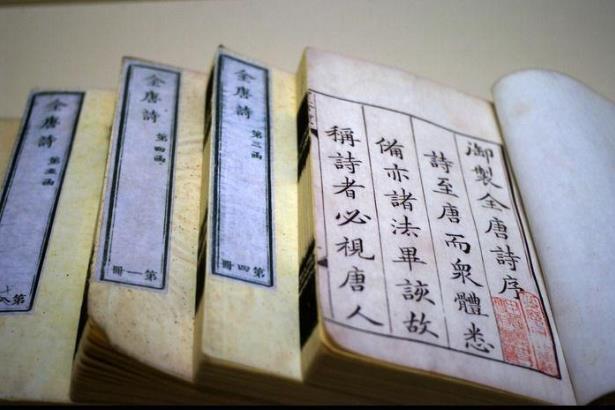 鹧鸪天|如何能写好一首，送给自己朋友的嵌字诗？其实并不难