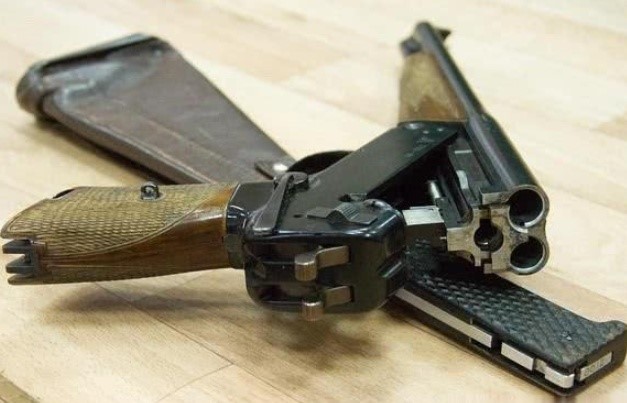 宇航员|为何杨利伟上天时带了枪？苏联航天员惨痛教训，全世界都引以为戒