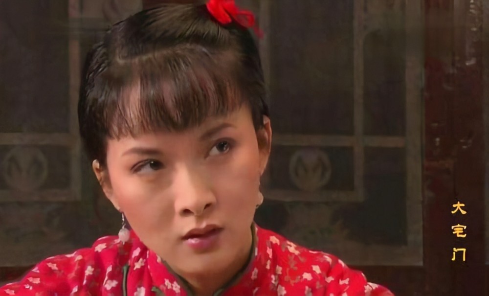 当初,王喜光借着槐花一事,敲诈白家,就让香秀含糊其辞的给坑了一把.