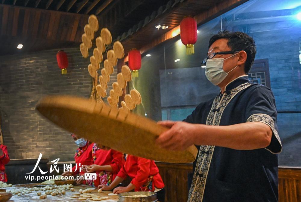 麻饼|重庆：非遗麻饼香飘中秋