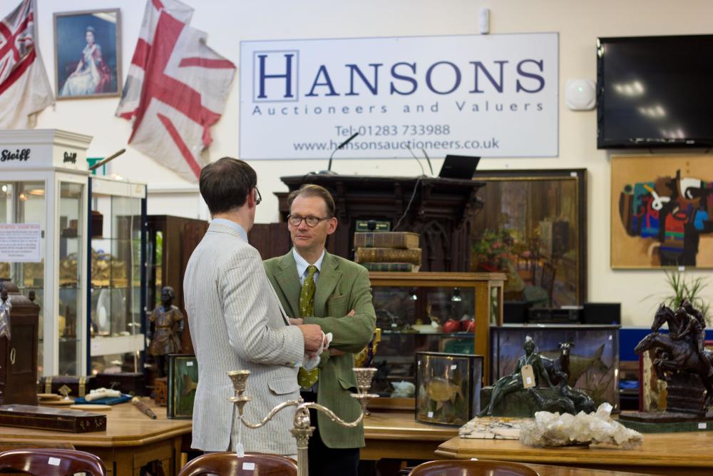 英国_历史|英国人家“黄色小壶”竟是乾隆御用，拍出406万高价，之前差点捐了