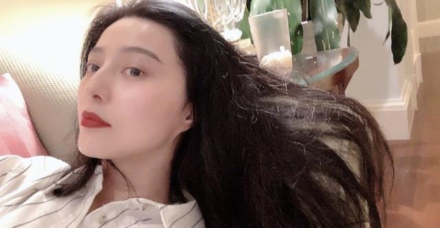 范冰冰|范冰冰晒自拍美照，对话疑似泄露新恋情，网友直指已与李晨复合