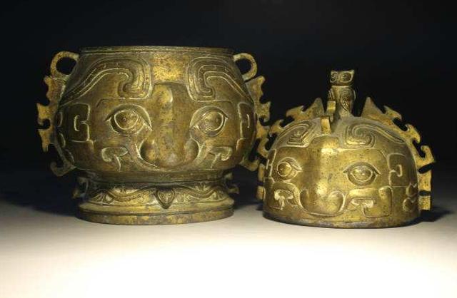 清供图|女婿20万买清供图，岳母嫌弃是“破布”，专家报价后岳母变了脸