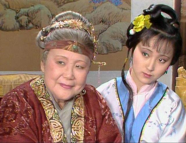 林黛玉|《红楼梦》的投亲团中，贾母的两个孙女黛玉和湘云为何不受贾家待见？