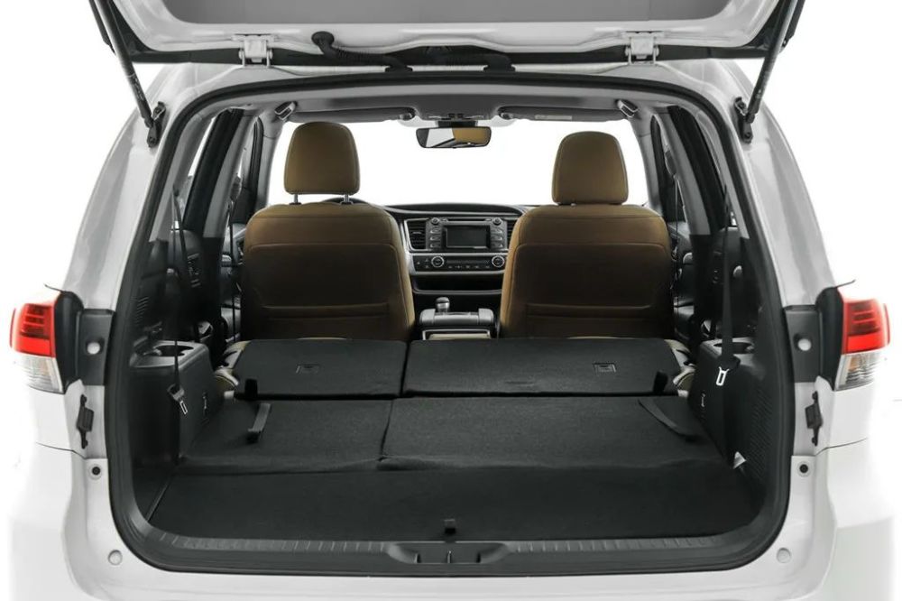 国庆出游没地住?这几款suv可让你当床睡,最低不足9万