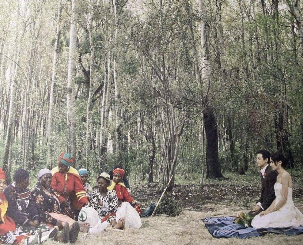 吴彦祖|父爱满满！男神吴彦祖罕见晒女儿出生照，却被误认为喜得二胎
