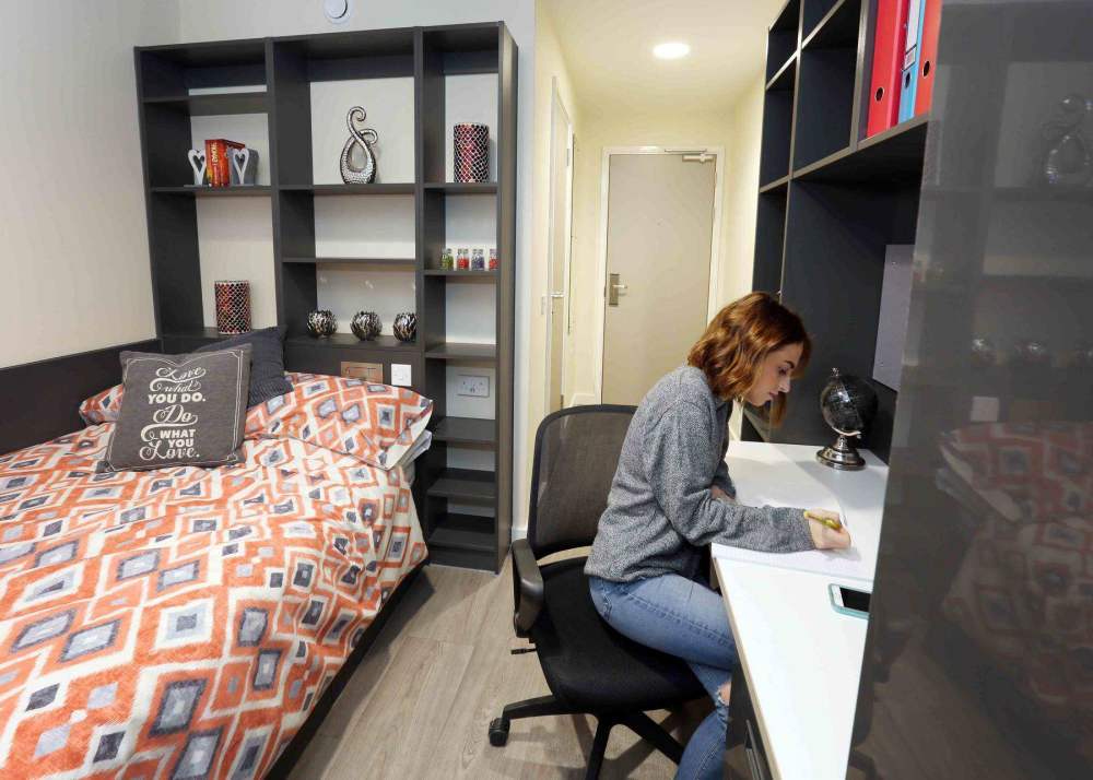 北大等多所大学规定,不给研究生提供住宿,留学生公寓却很豪华