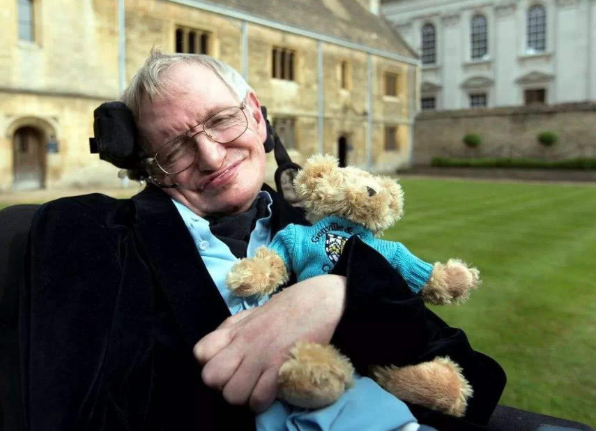 预言|霍金去世留下的三大预言，第一个已经实现，后两个预言吓人