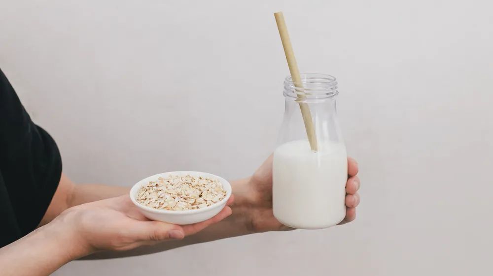 奶制品|中国人真的不适合喝牛奶吗？