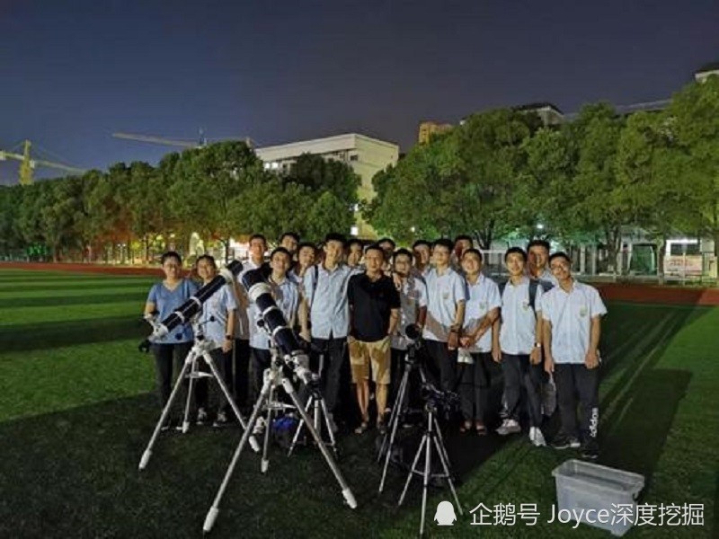 赏月 中国文化传统习俗 你是怎么过的呢 腾讯新闻