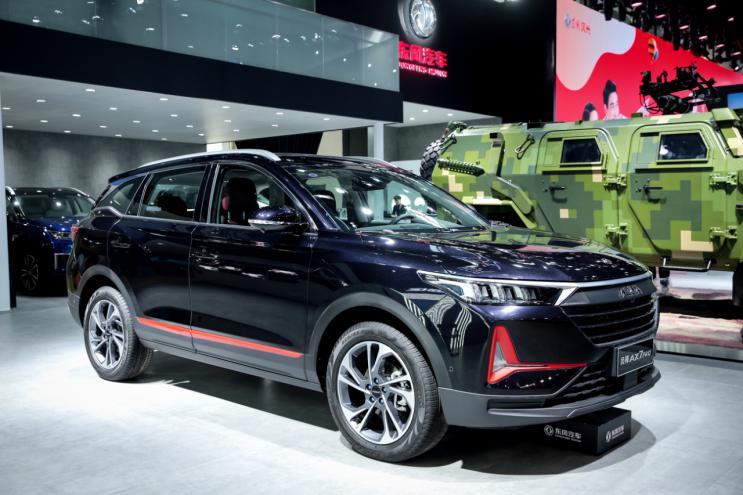 大众报业·海报新闻|新赛道新风神，享驾趣再出发——东风风神发布全新品牌理念 焕新亮相2020北京车展