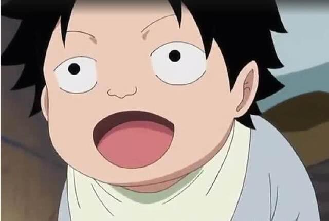 海贼王四皇童年照曝光白胡子是个小胖墩凯多是条小绿龙
