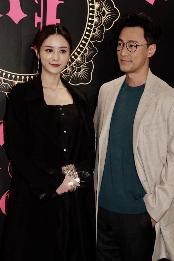 恭喜!40岁林峯晒照宣布当爸,与老婆扮孙悟空猪八戒迎接小生命