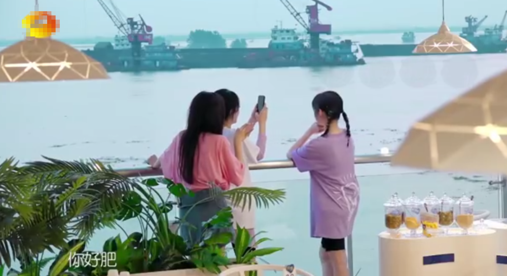 李浩菲|不愿被杨超越称“你好肥”，李浩菲发文表明态度：我要减肥了