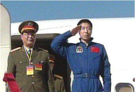 航天|为什么回到地面后，杨利伟几十年都不再上天？