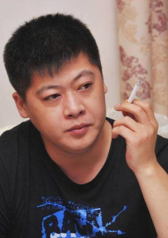 谢永强高调结婚,砸千万车队娶小12岁娇妻,赵本山王