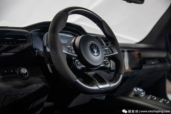 保时捷panamera|买不起看看还是可以的 2020北京车展性能豪车汇总