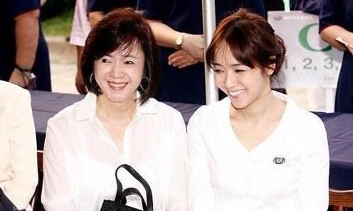 周侯恋|拜托！2020年了，居然还有人在为“周侯恋”意难平