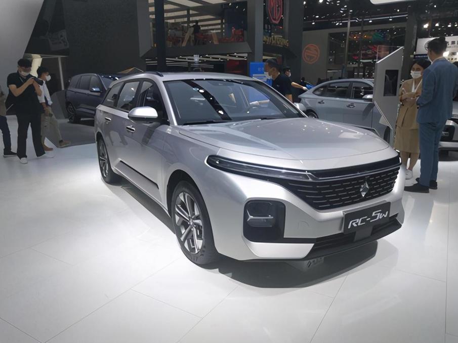 让情怀落地新宝骏rc5w瓦罐亮相