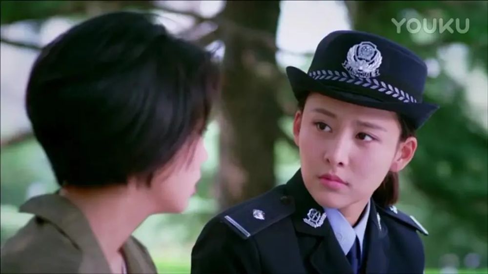 2012年《无贼》的女警花周术术,评分7.8▼